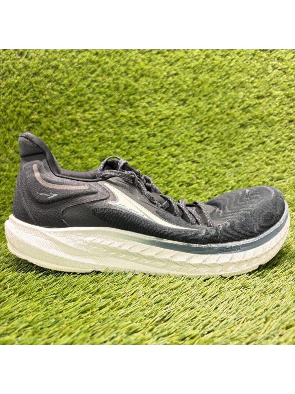 Altra Torin 7 Womens Size 11 Black White Athletic Running Walking Shoes Sneakers